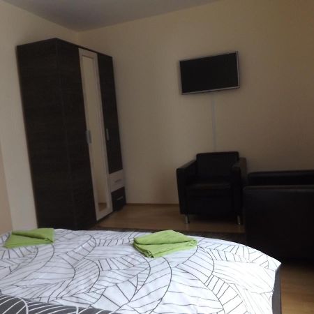 Bed and Breakfast Bartok Ter Panzio Еґер Екстер'єр фото