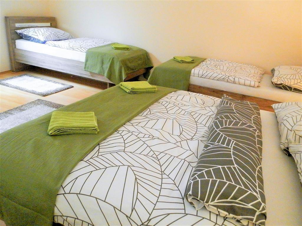 Bed and Breakfast Bartok Ter Panzio Еґер Екстер'єр фото