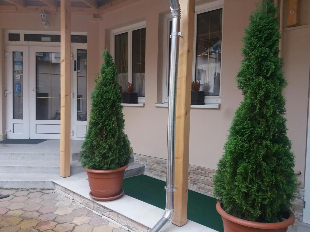 Bed and Breakfast Bartok Ter Panzio Еґер Екстер'єр фото